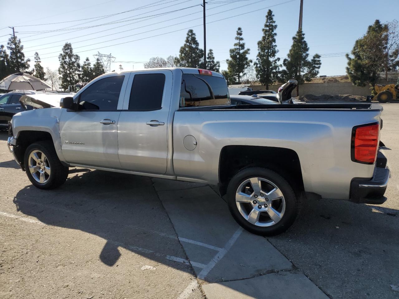 2014 Chevrolet Silverado - Image 2