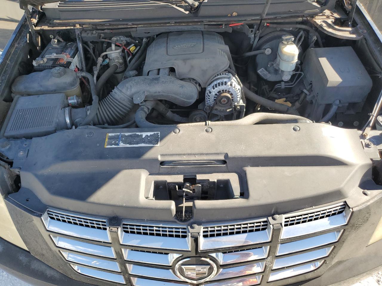 2007 Cadillac Escalade - Image 12