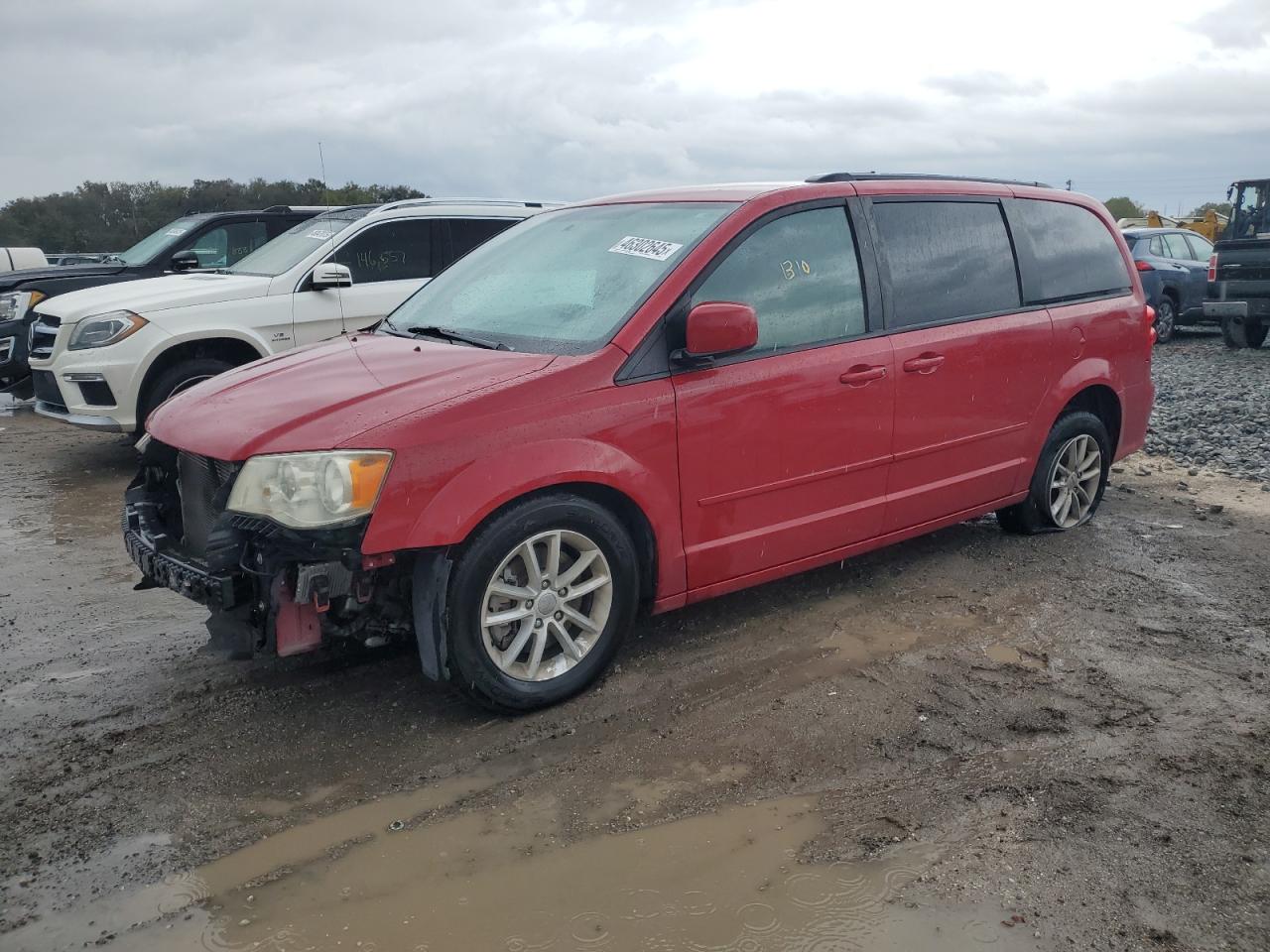 2014 Dodge Caravan - Image 1