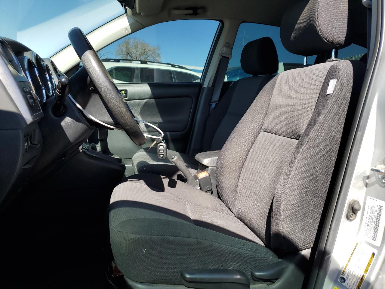 2008 Pontiac Vibe - Image 7