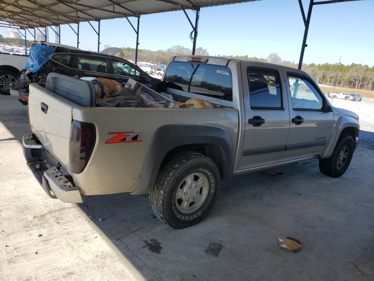 2004 GMC Canyon - Image 3