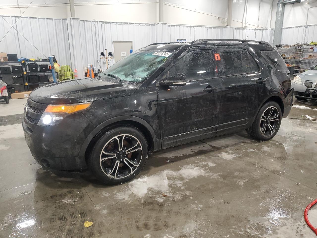 2015 Ford Explorer - Image 1