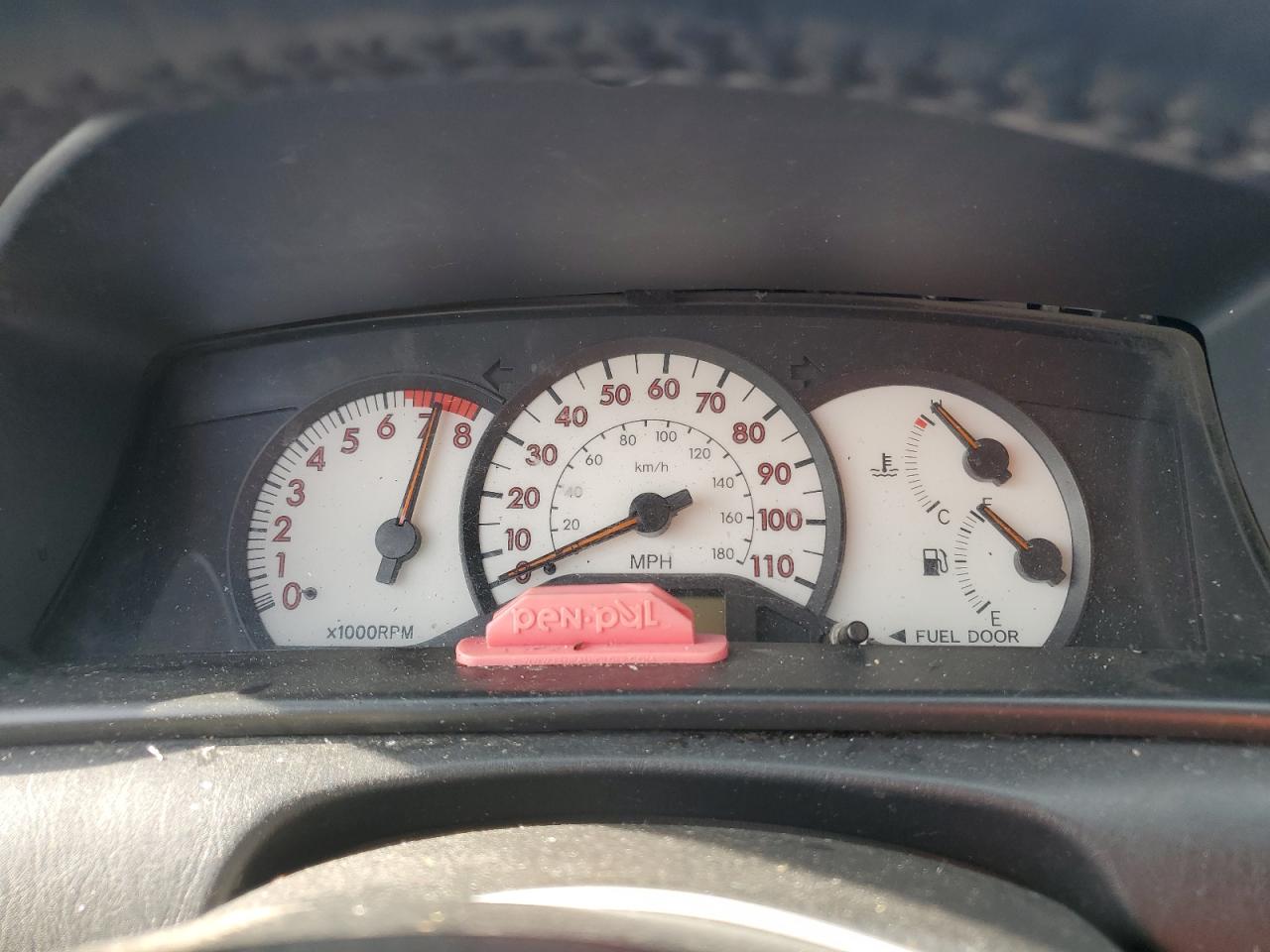 2004 Toyota Corolla - Image 9