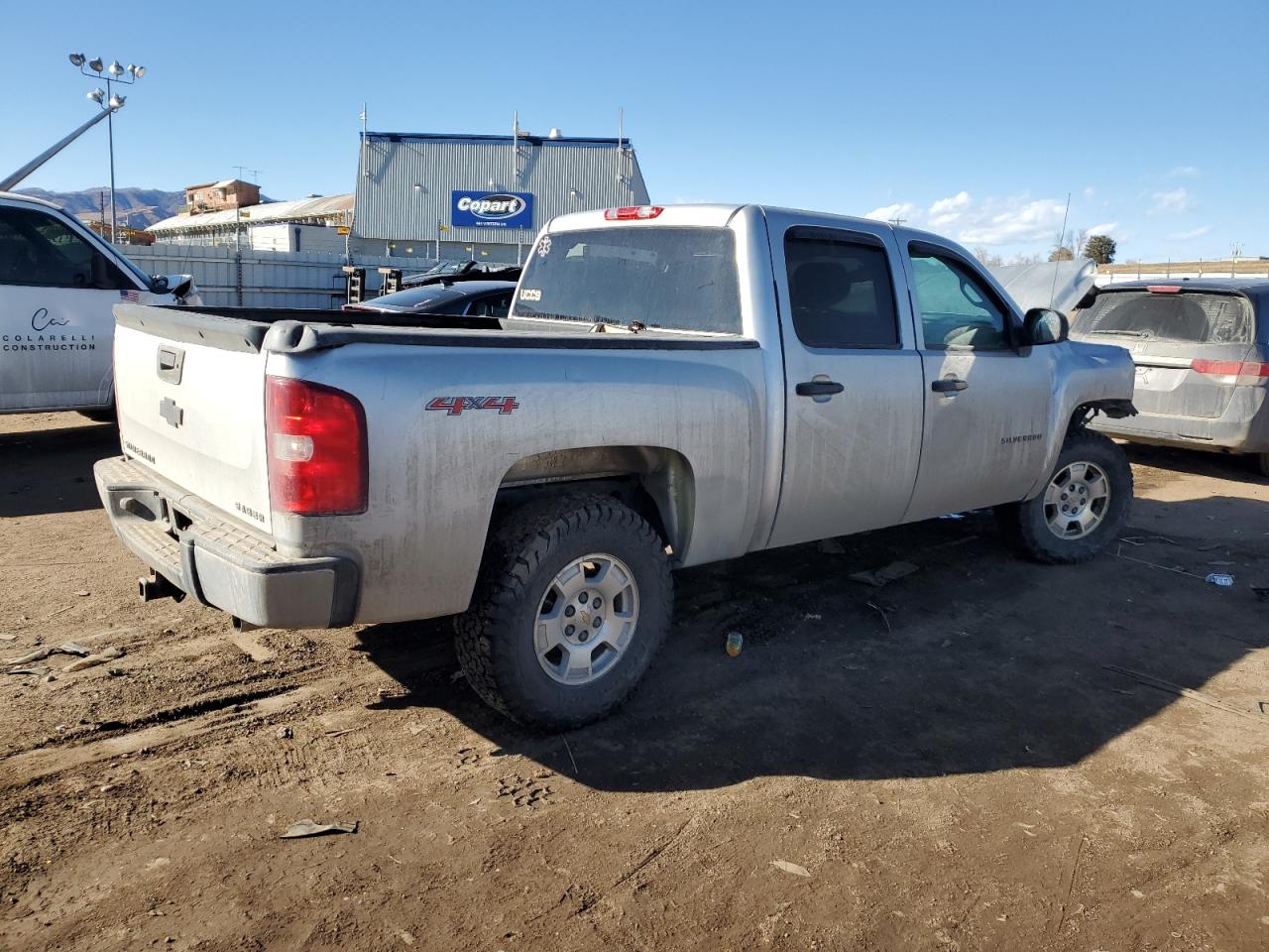2012 Chevrolet Silverado - Image 3