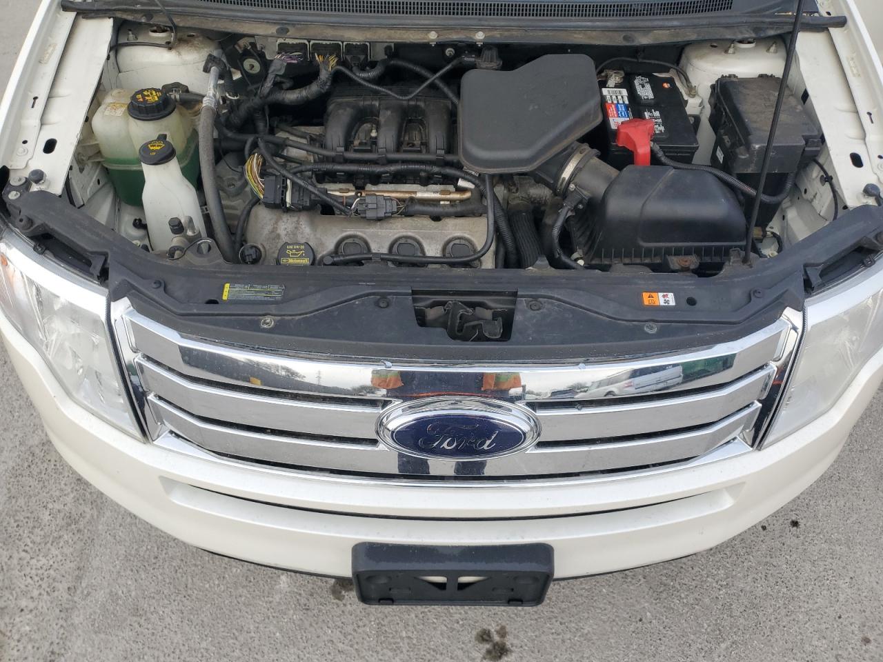 2010 Ford Edge - Image 12