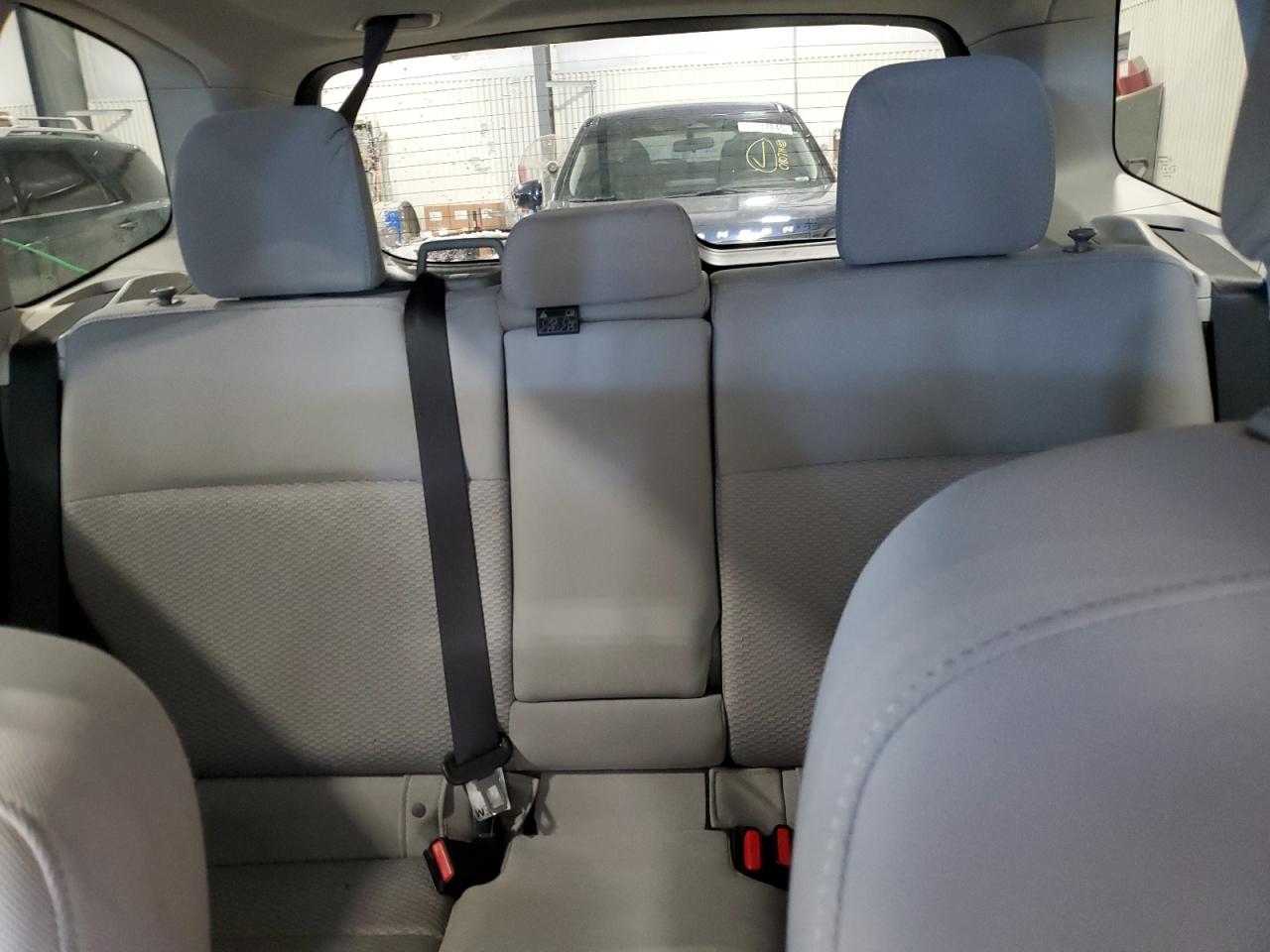 2015 Subaru Forester - Image 10