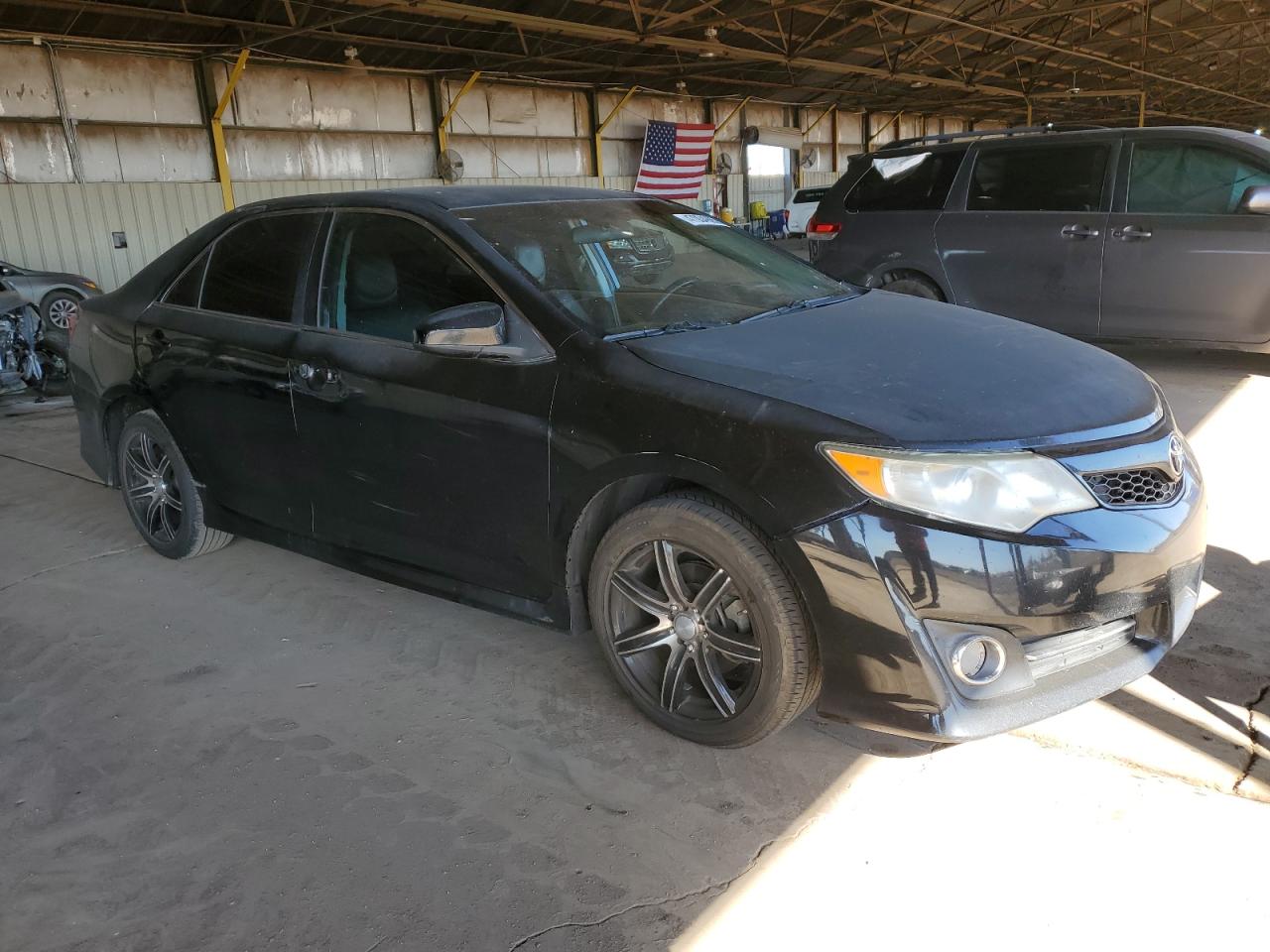 2013 Toyota Camry - Image 4