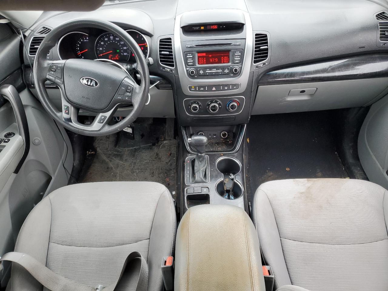 2015 Kia Sorento - Image 8