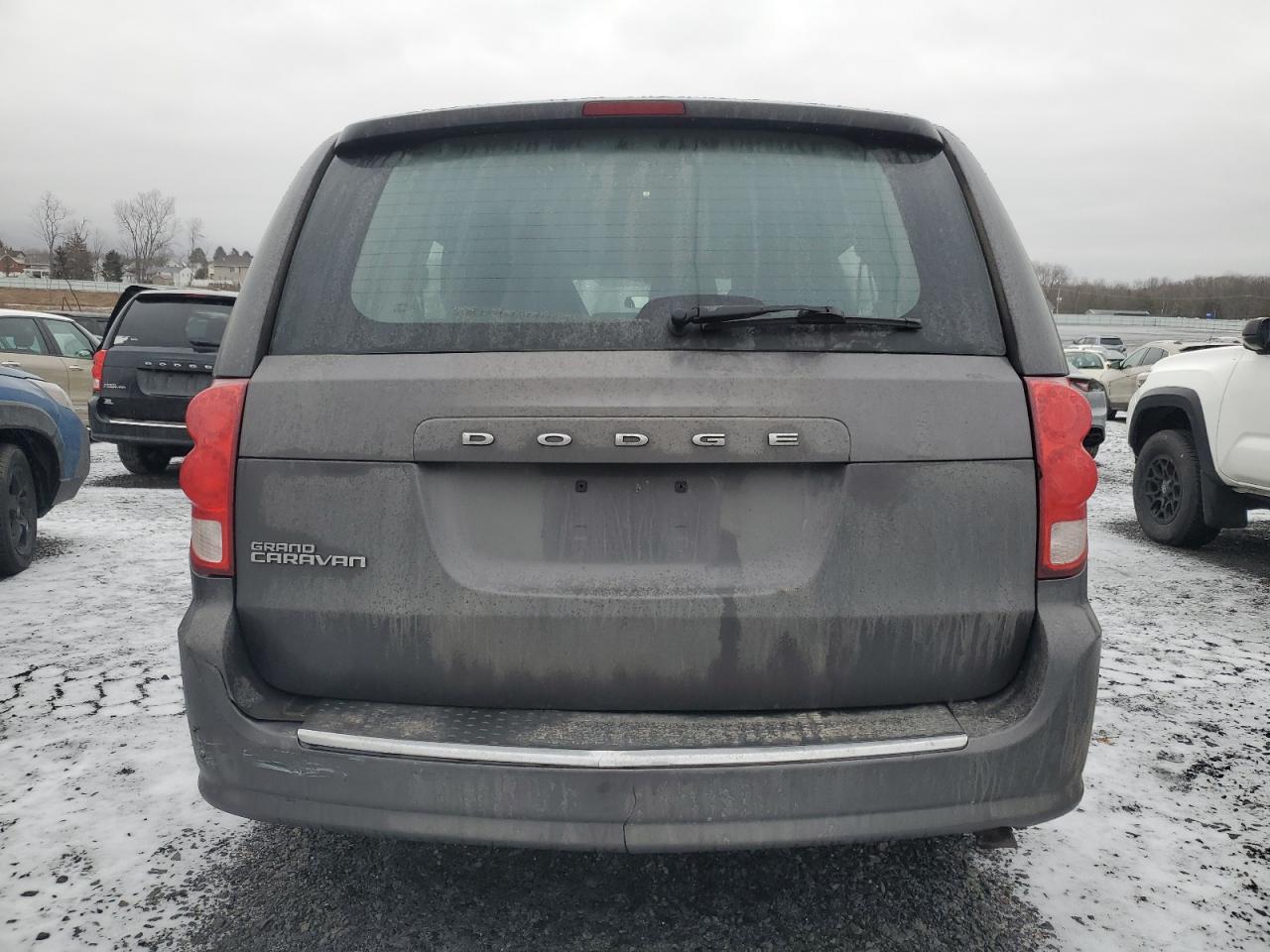 2016 Dodge Caravan - Image 6