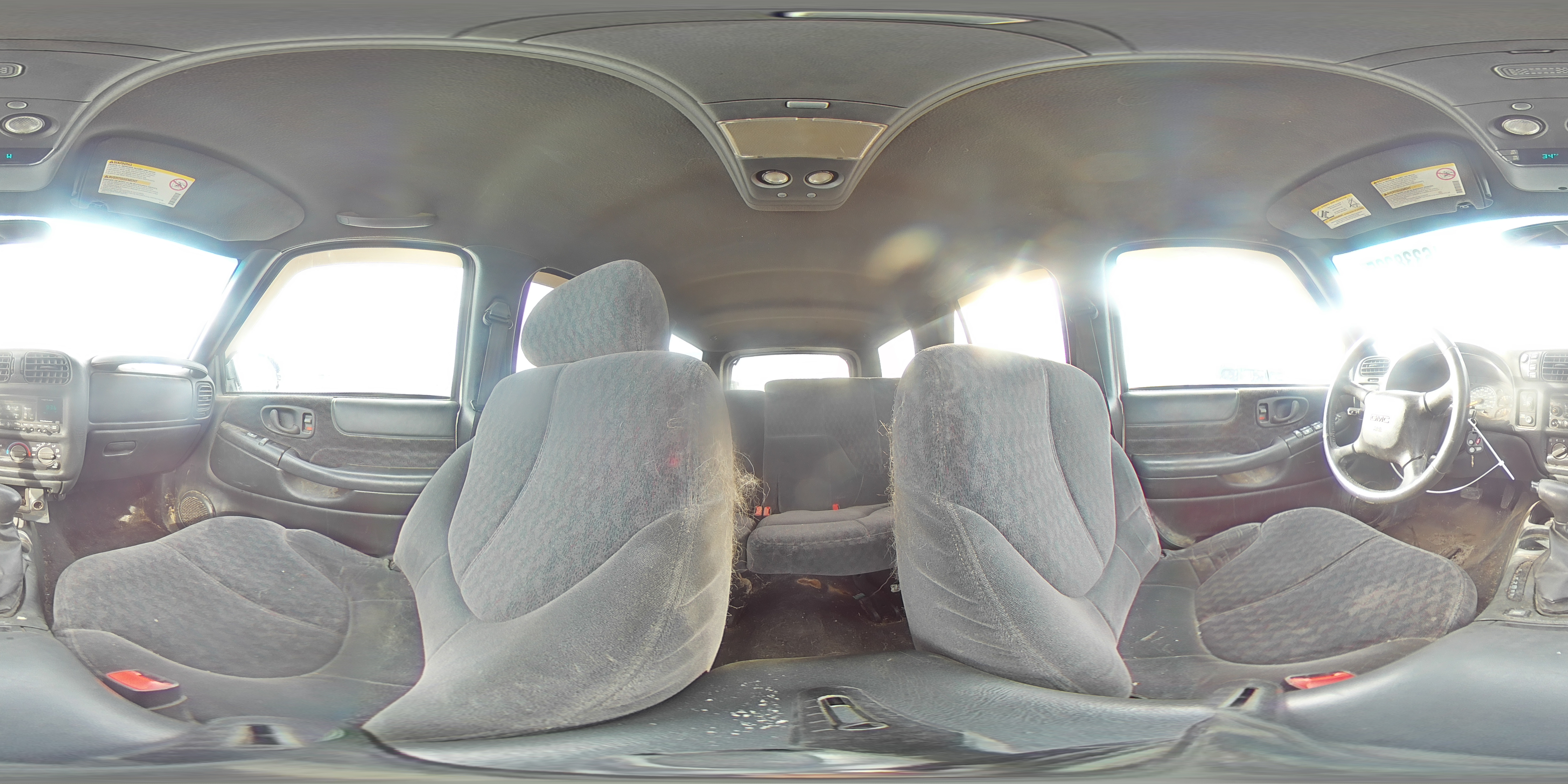 2001 GMC Jimmy - Image 13