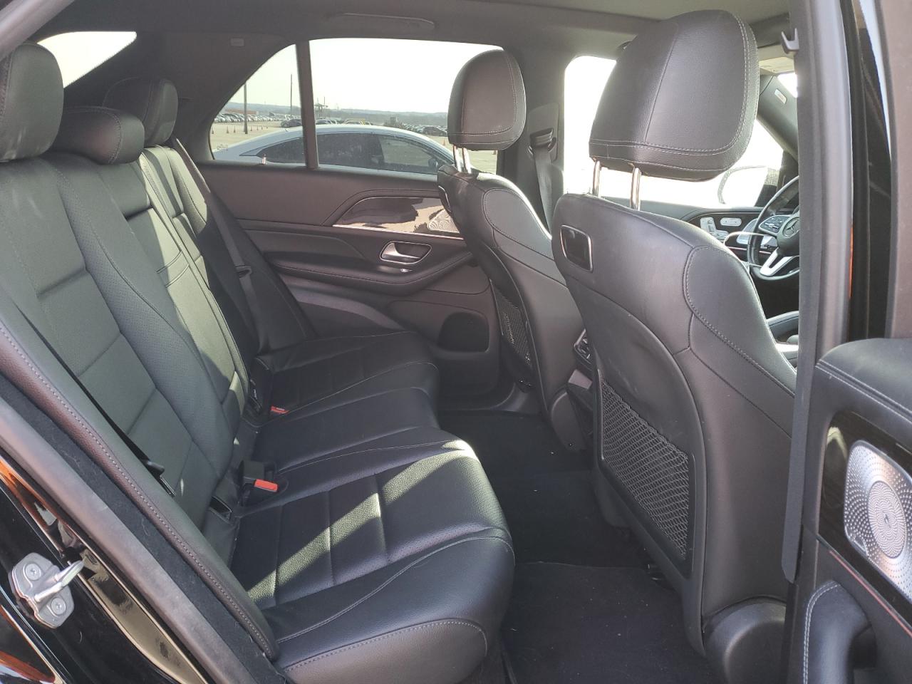 2020 Mercedes-Benz GLE - Image 11