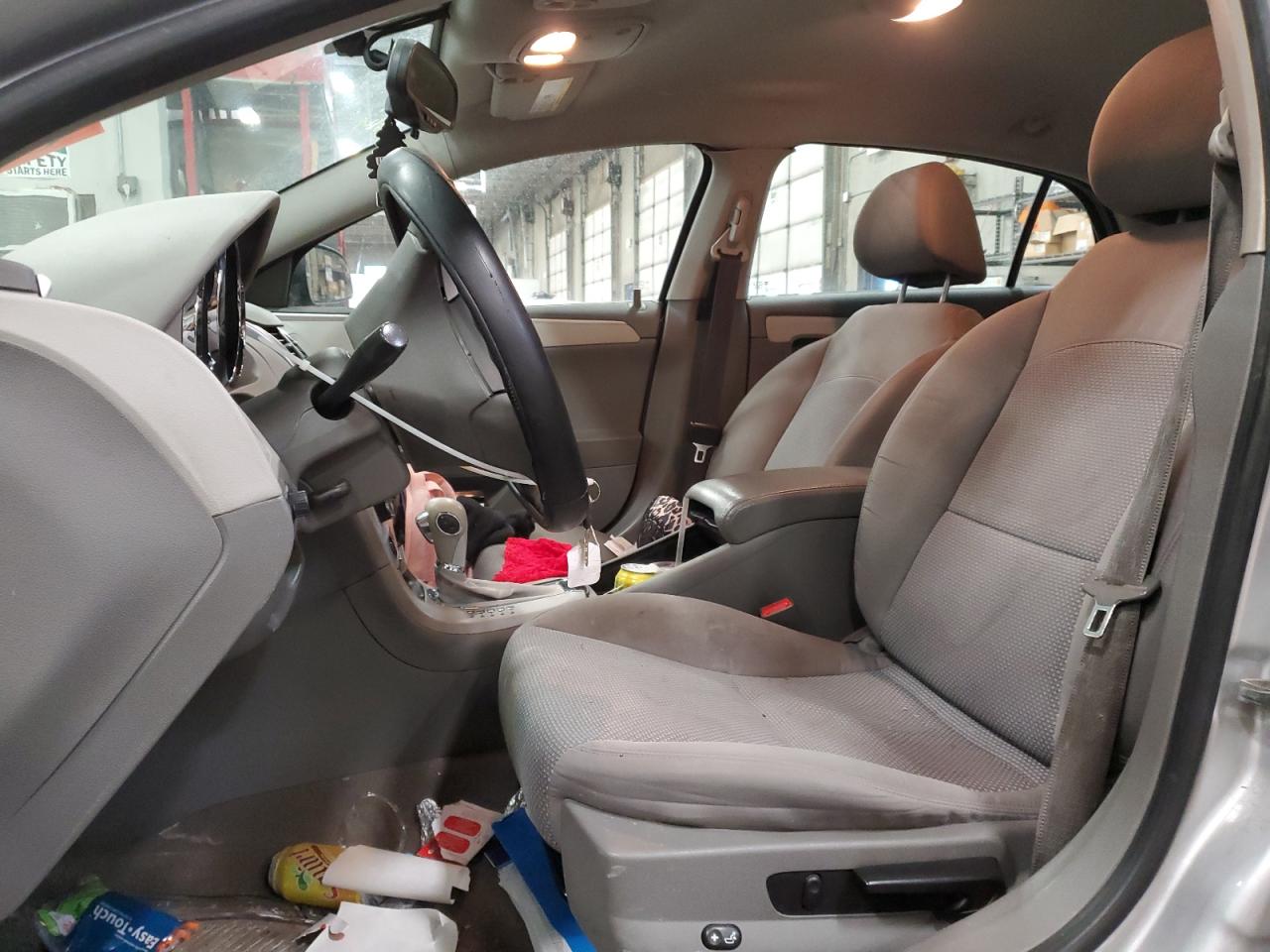 2011 Chevrolet Malibu - Image 7