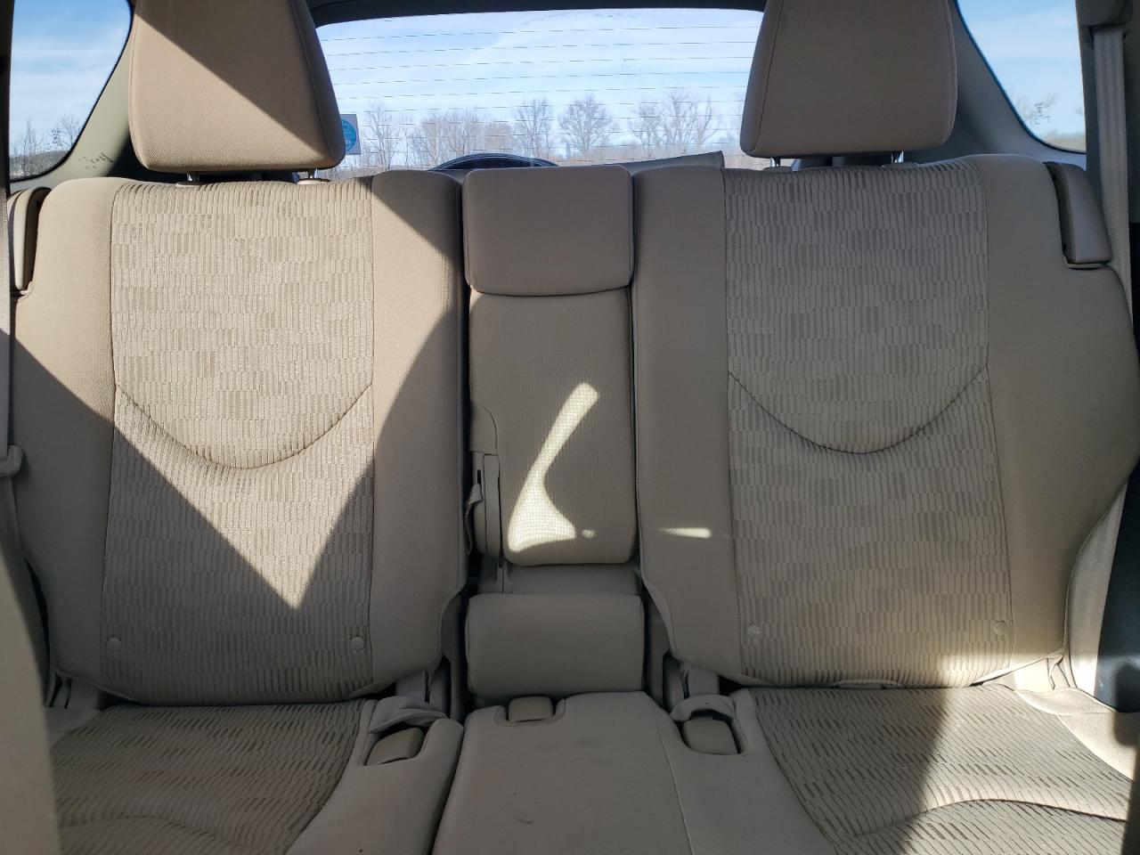 2012 Toyota RAV 4 - Image 10