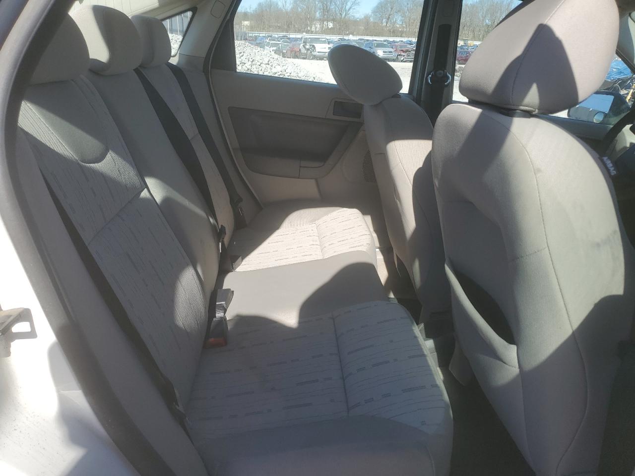 2009 Ford Focus - Image 11