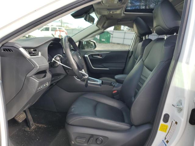  TOYOTA RAV4 2019 White