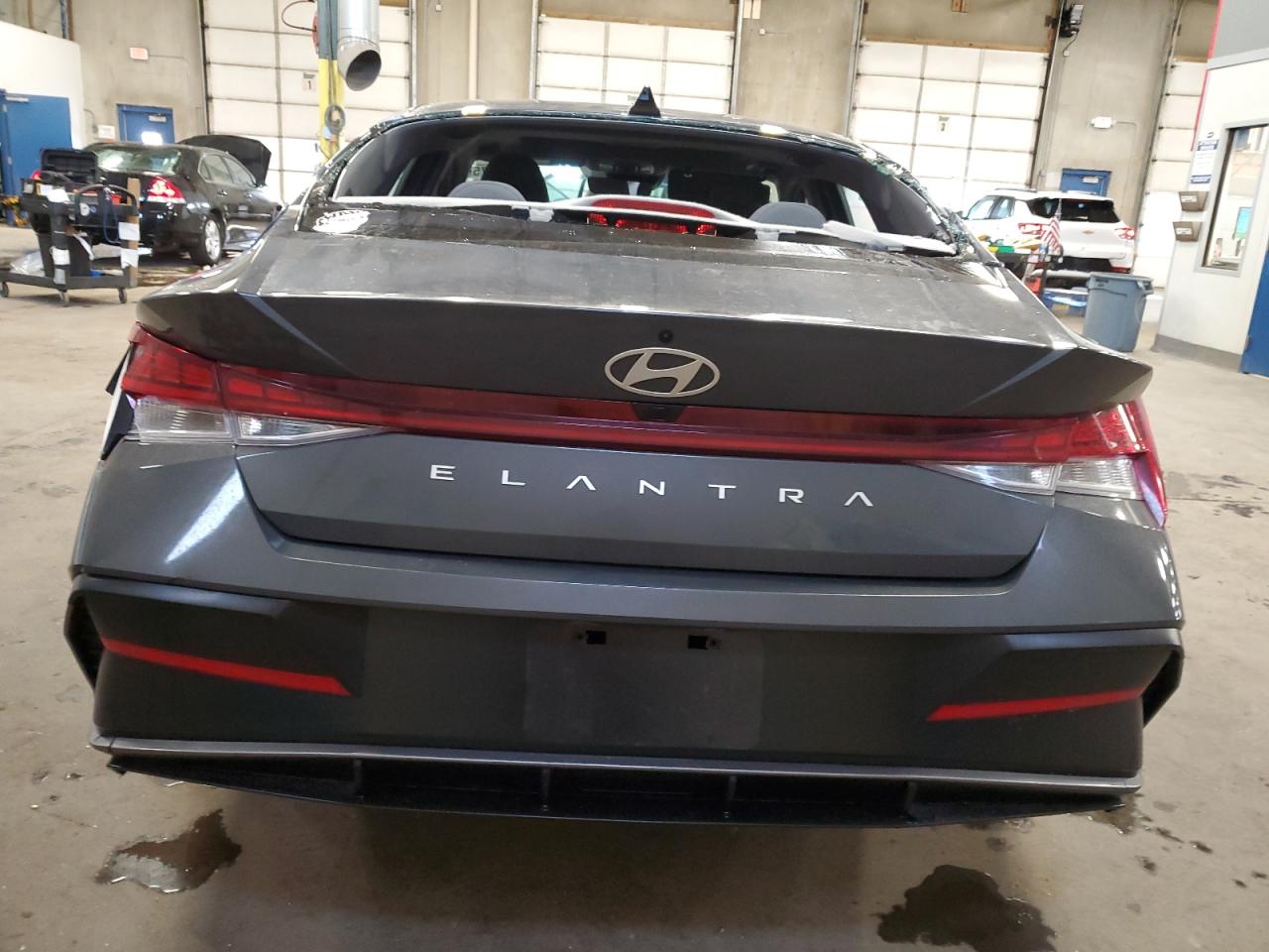 2024 Hyundai Elantra - Image 6