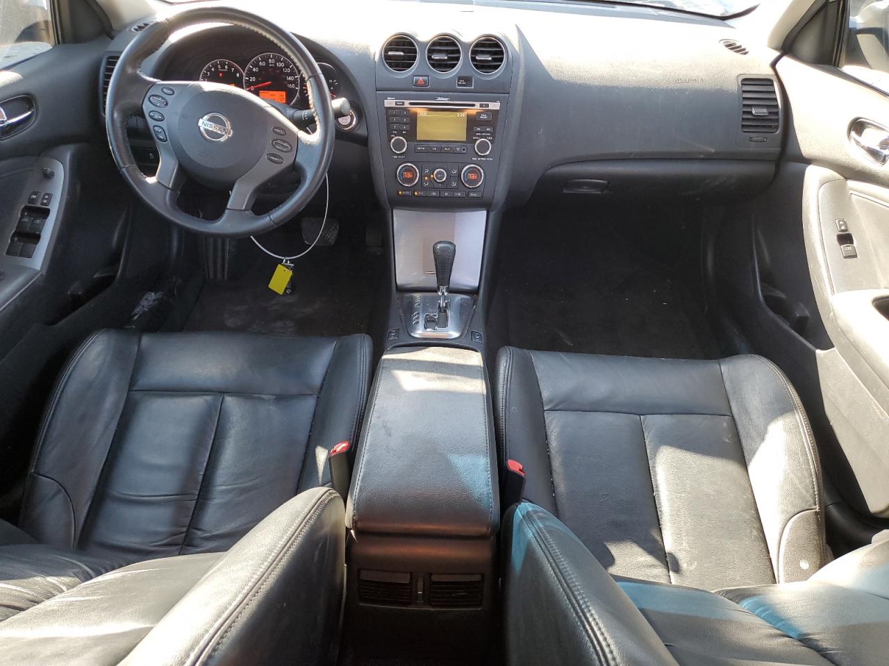2012 Nissan Altima - Image 8