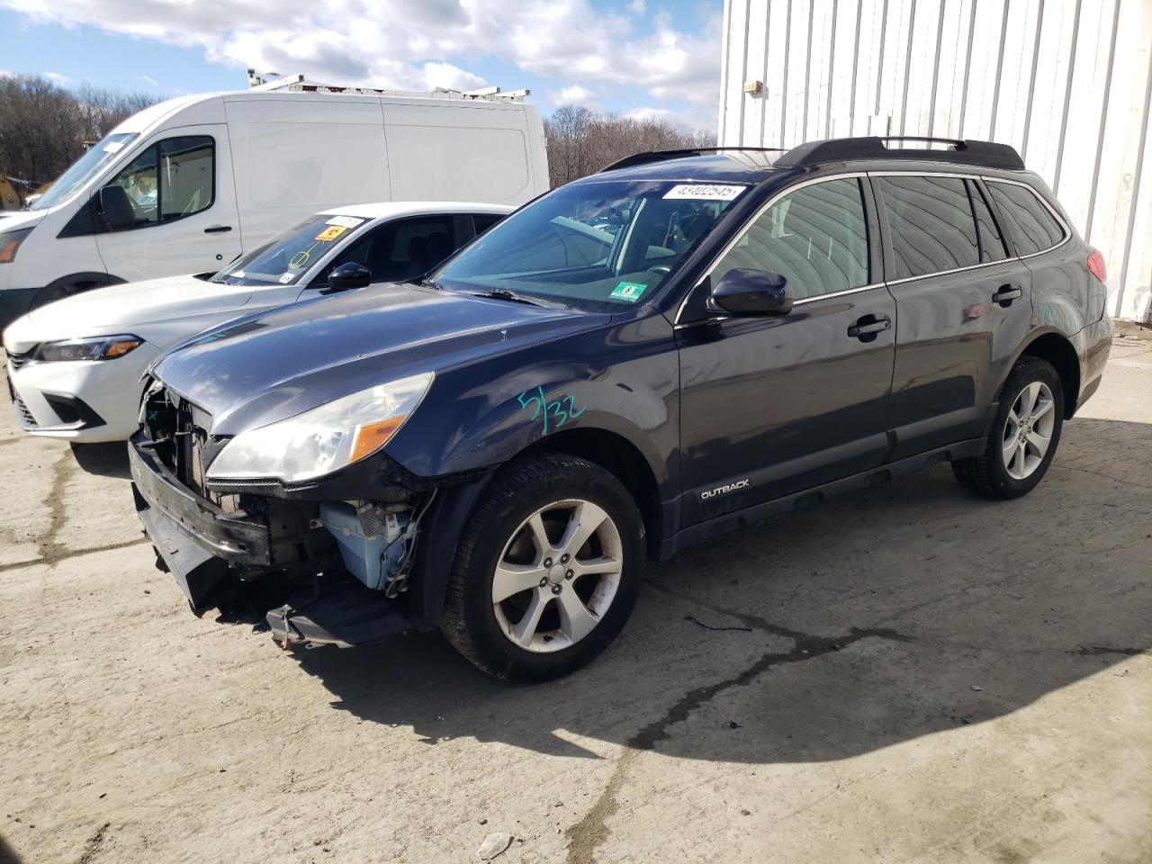 2013 Subaru Outback - Image 1