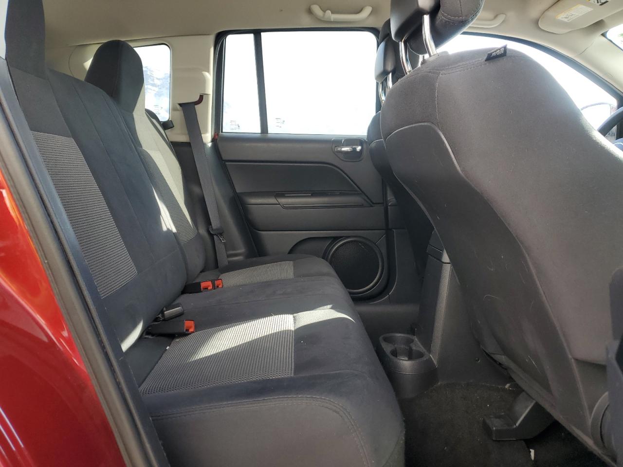 2014 Jeep Compass - Image 10