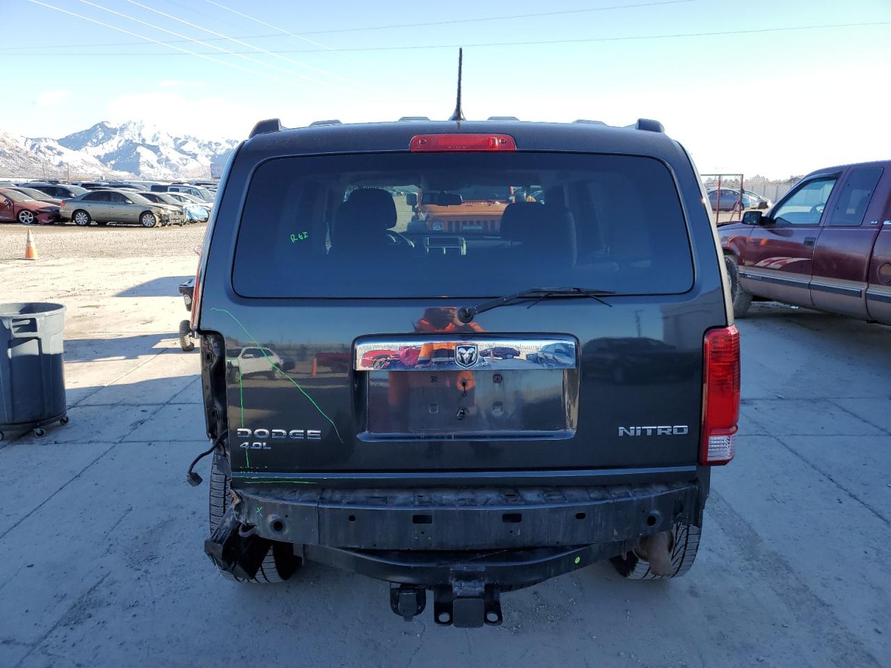 2011 Dodge Nitro - Image 6