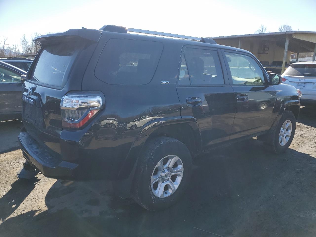 JTEMU5JR6N6027140 TOYOTA 4RUNNER 2022