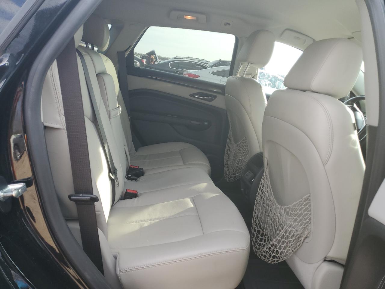 2016 Cadillac SRX - Image 11