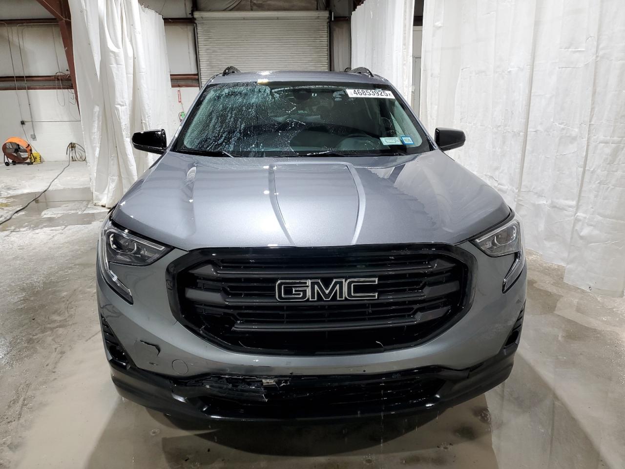 2020 GMC Terrain - Image 5