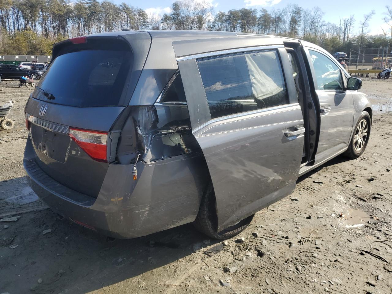 2012 Honda Odyssey - Image 3