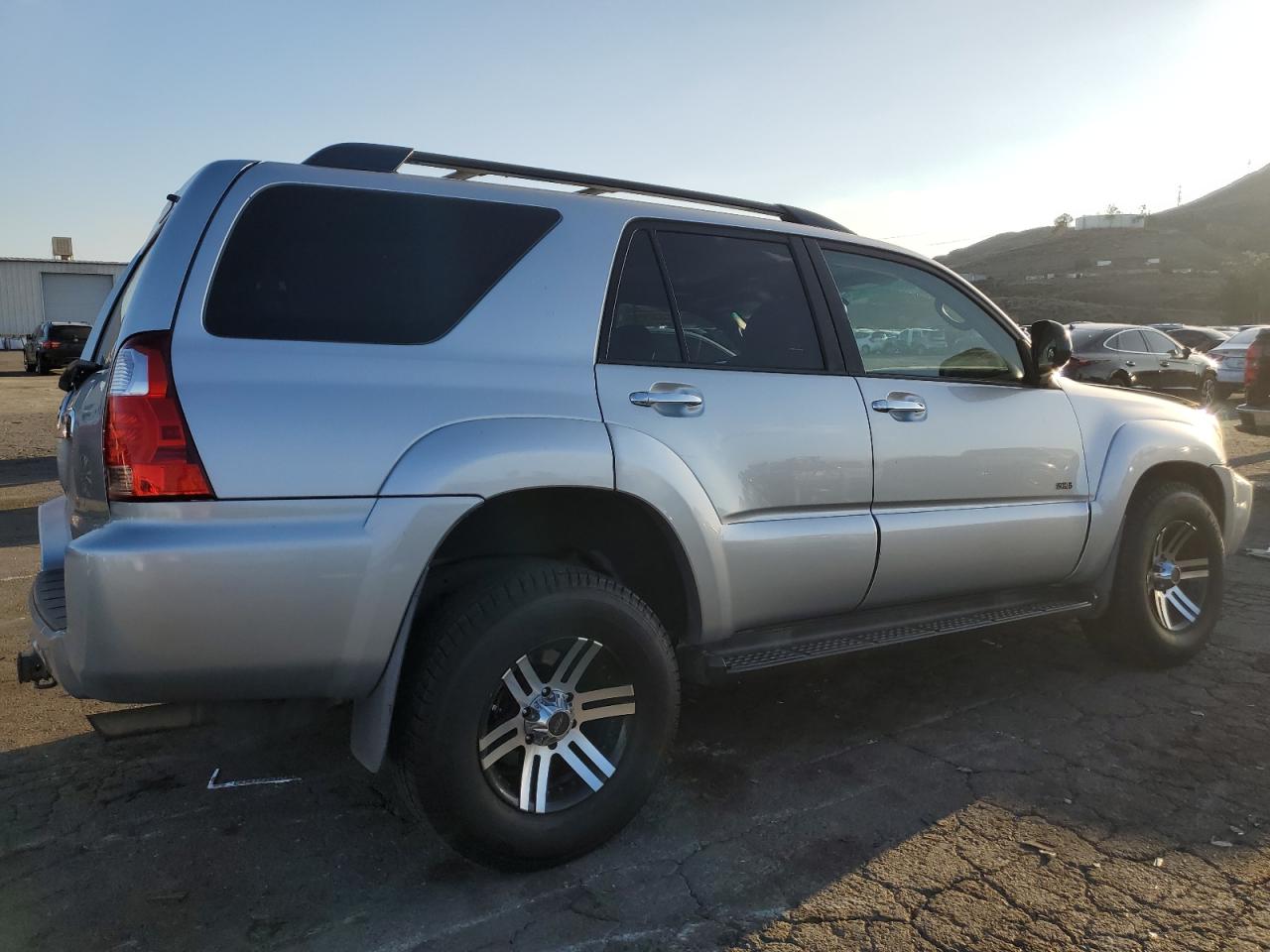 2007 Toyota 4Runner - Image 3