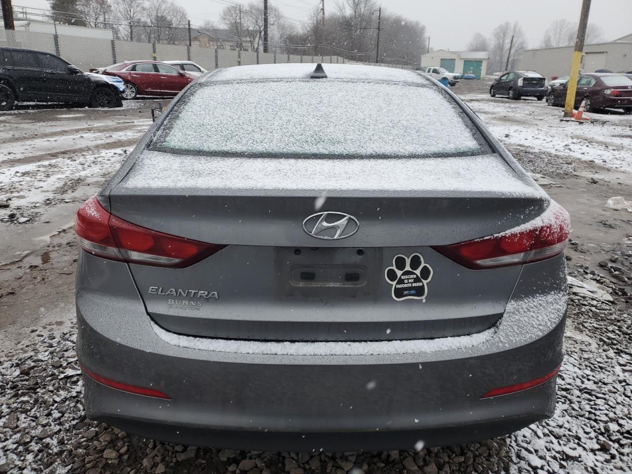2018 Hyundai Elantra - Image 6