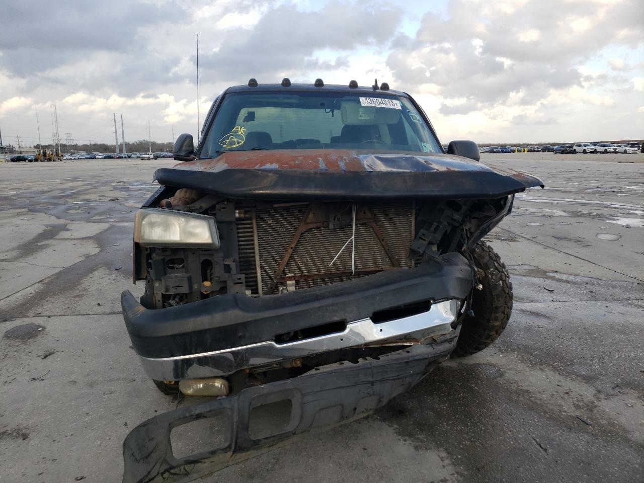 2007 Chevrolet Silverado - Image 5