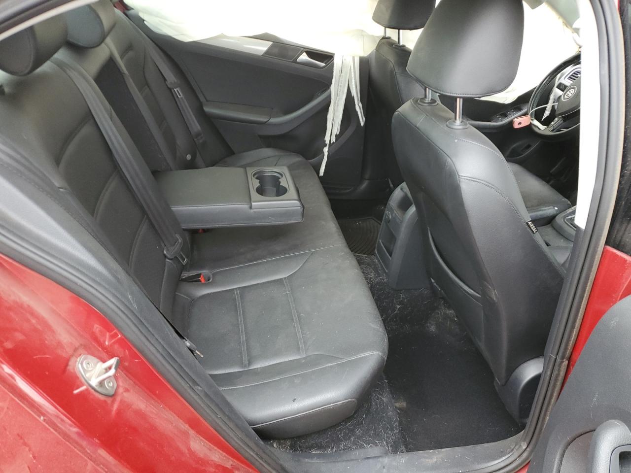 2017 Volkswagen Jetta - Image 11