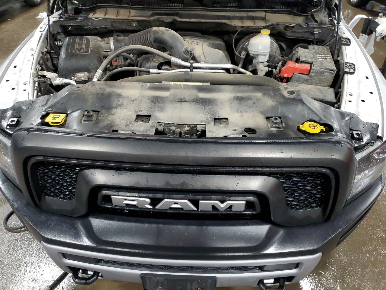 2016 RAM 1500 - Image 12