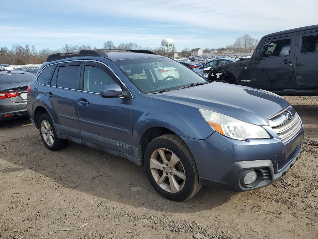2014 Subaru Outback - Image 4