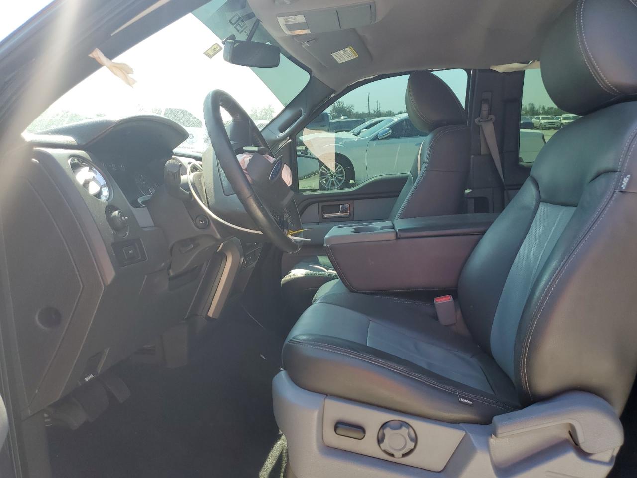 2011 Ford F-150 - Image 7