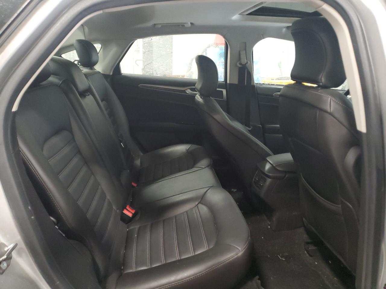2015 Ford Fusion - Image 10