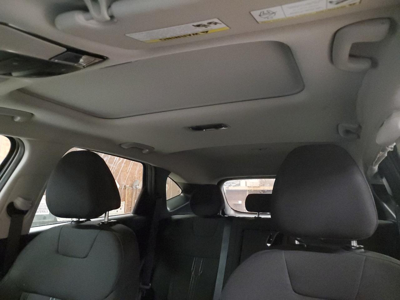 2022 Hyundai Tucson - Image 10