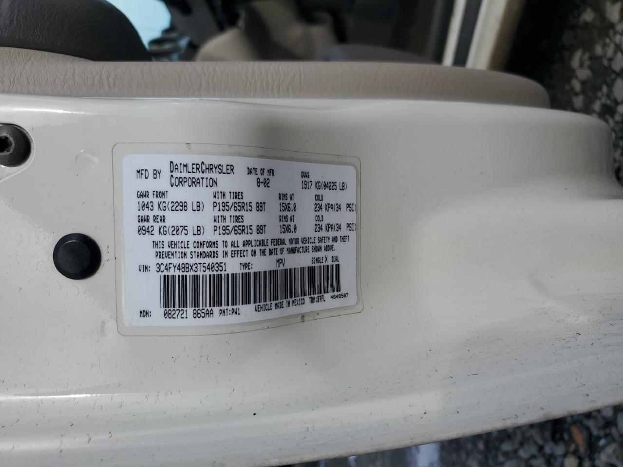 2003 Chrysler PT Cruiser - Image 12
