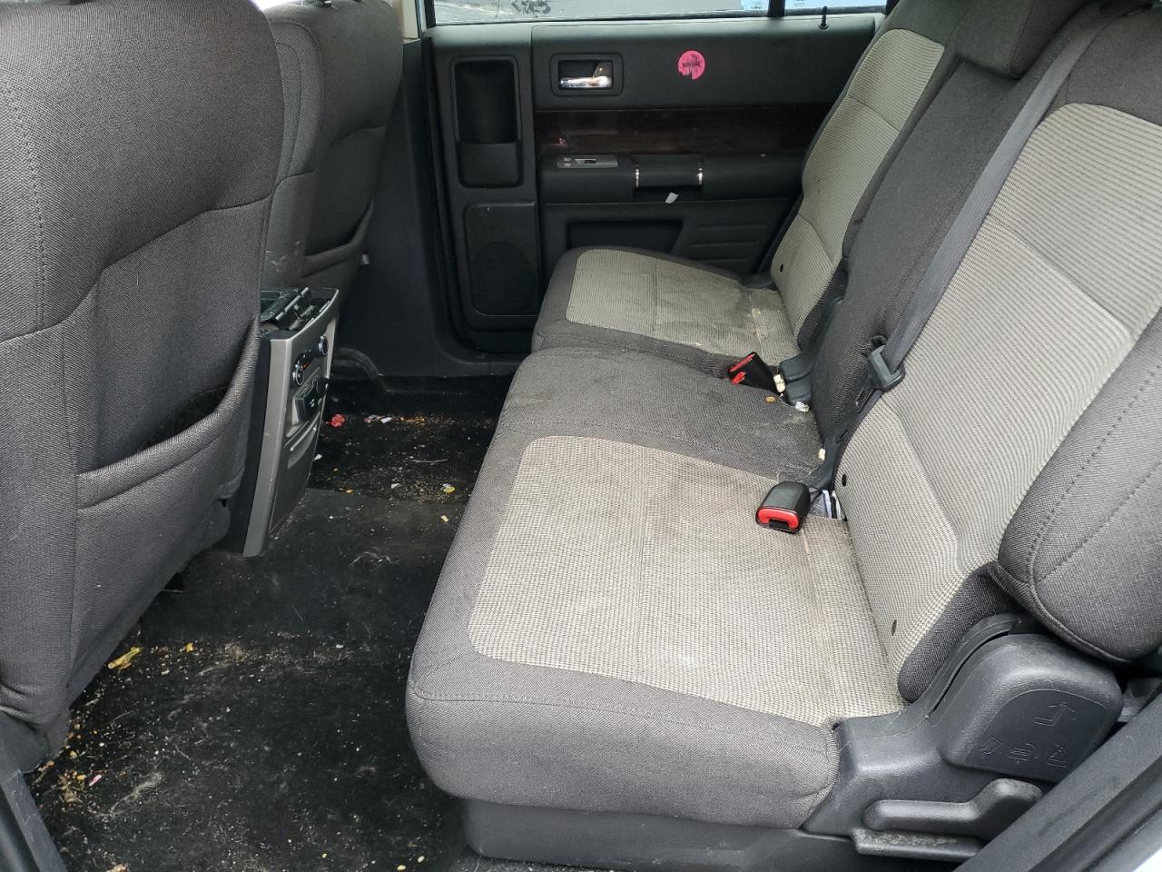 2012 Ford Flex - Image 11