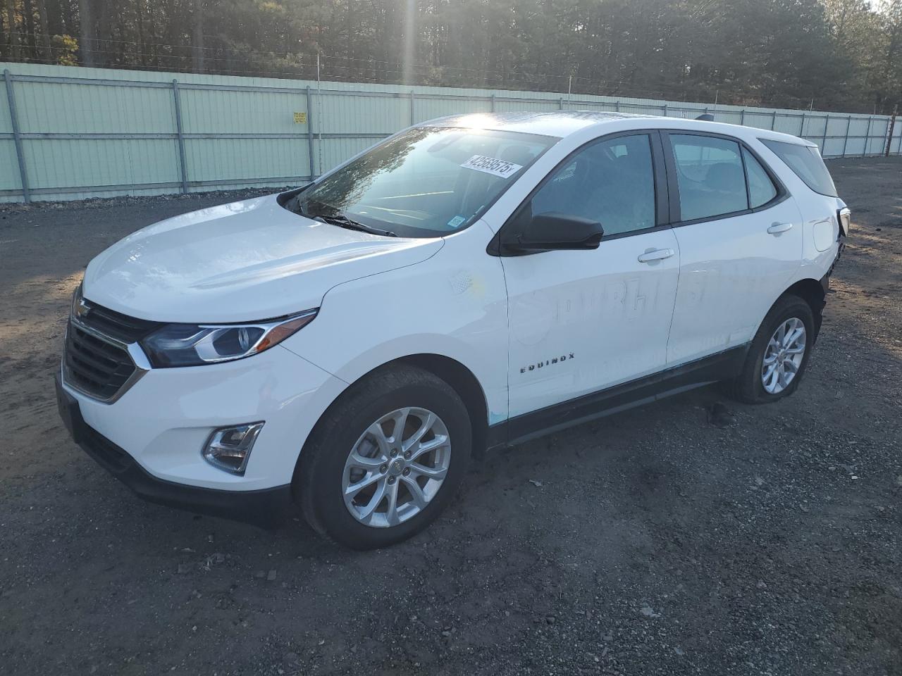 2021 Chevrolet Equinox - Image 1