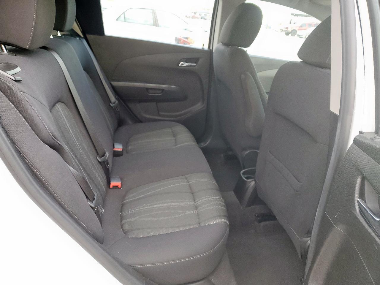 2013 Chevrolet Sonic - Image 10