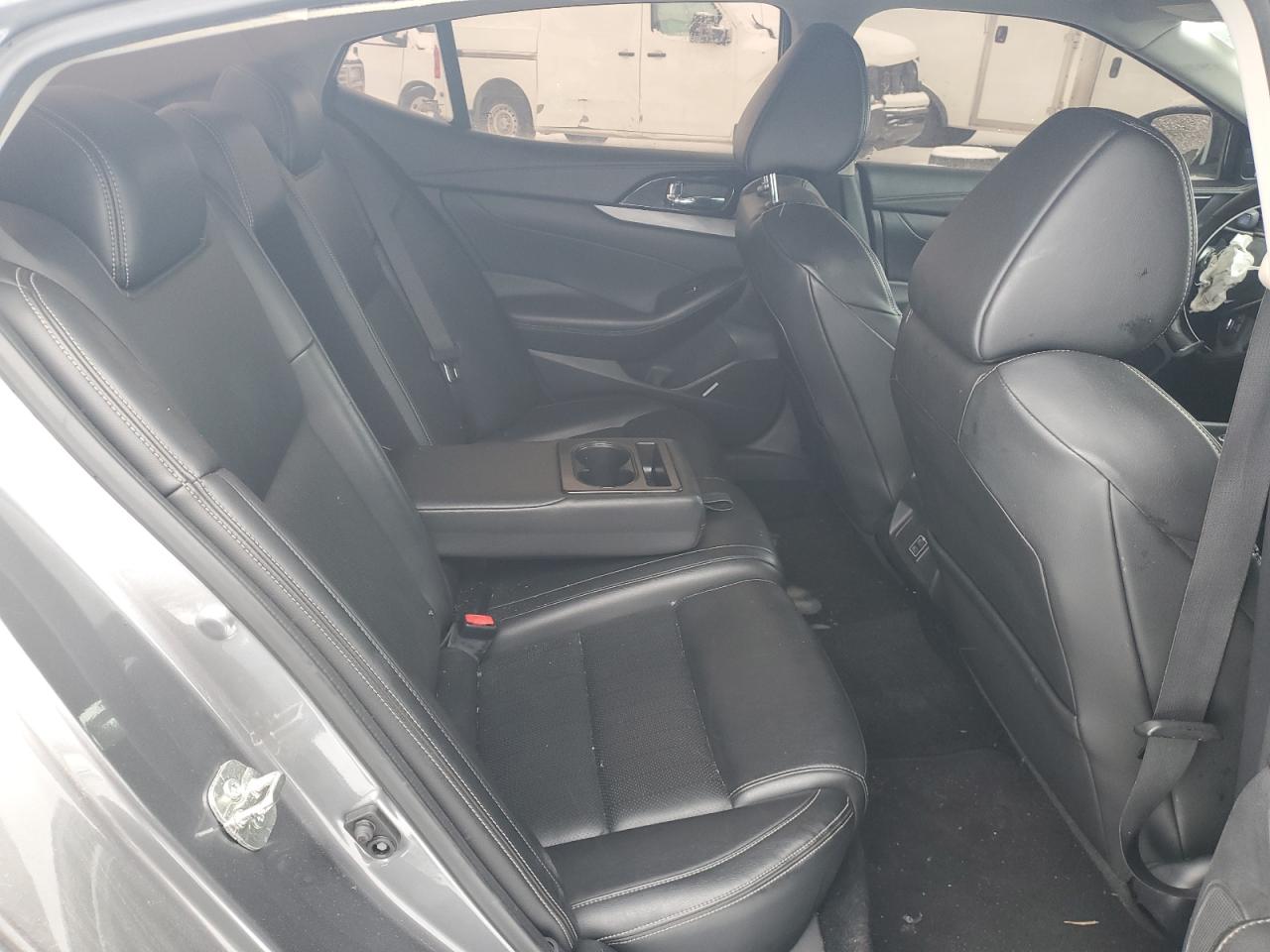 2018 Nissan Maxima - Image 10