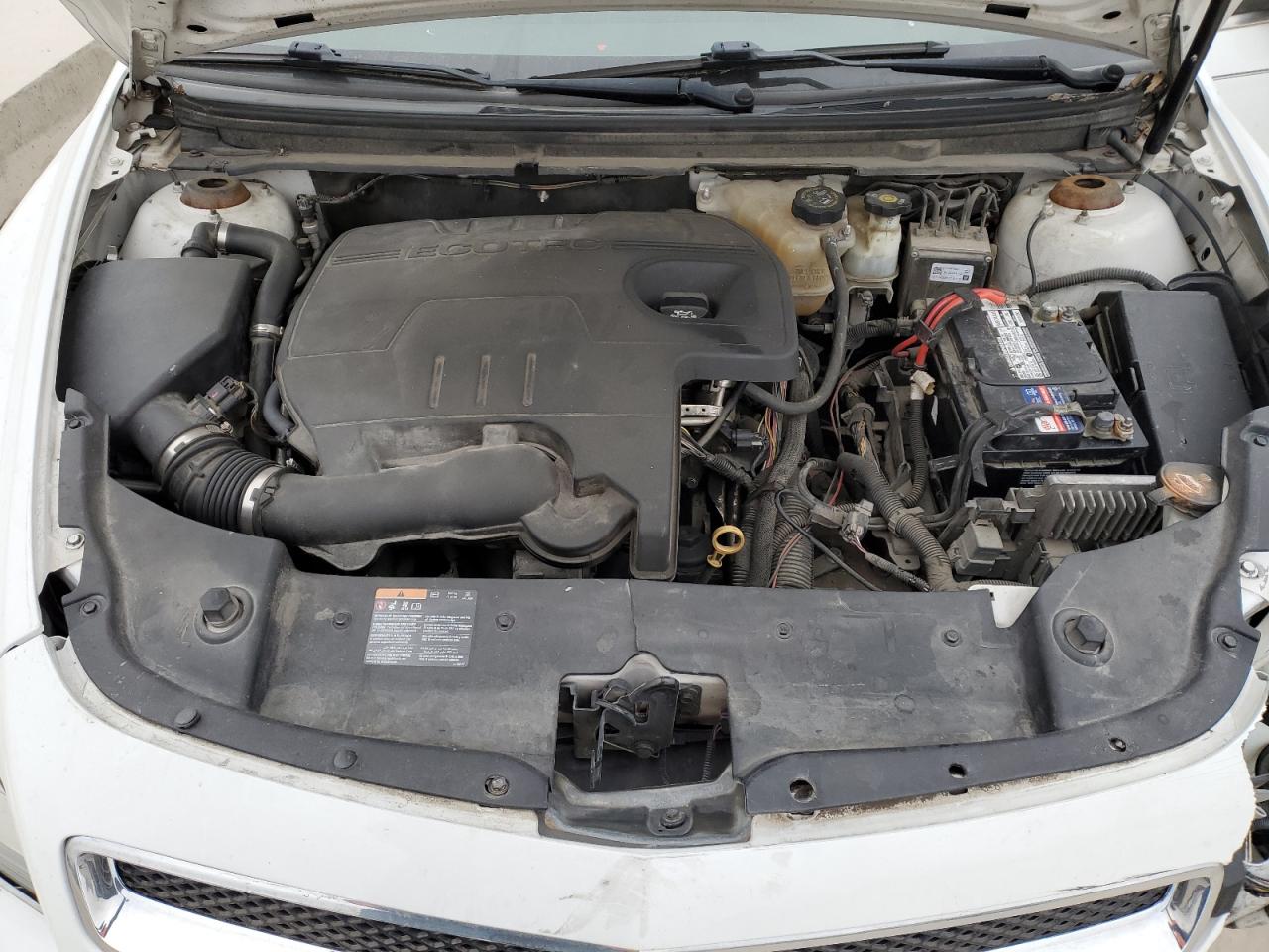 2012 Chevrolet Malibu - Image 11