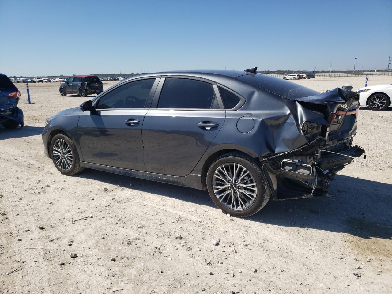 2024 Kia Forte - Image 2