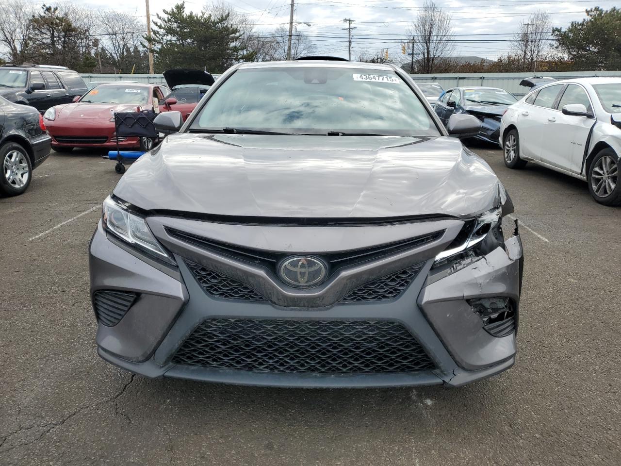 2020 Toyota Camry - Image 5