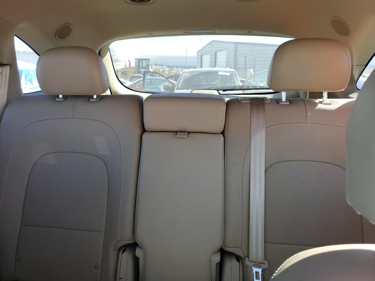 2012 Hyundai Veracruz - Image 10