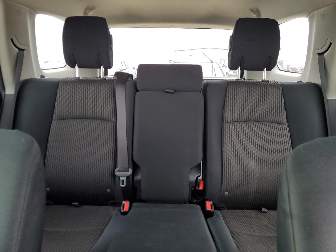 2015 Toyota 4Runner - Image 10