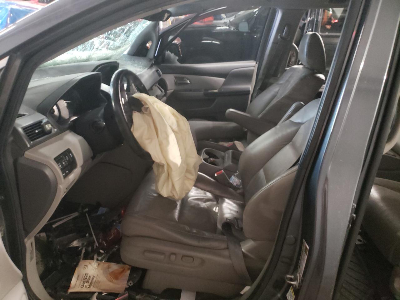 2011 Honda Odyssey - Image 7