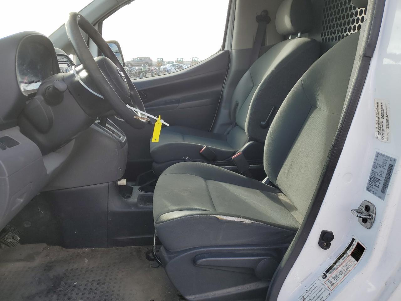 2015 Nissan NV - Image 7