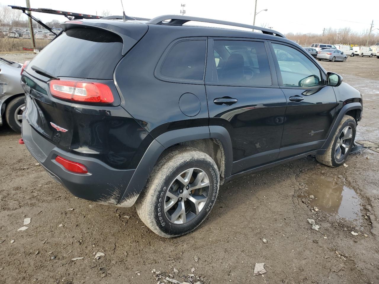 2017 Jeep Cherokee - Image 3